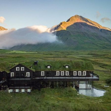 Отель Eleven Deplar Farm Knappstathir Экстерьер фото